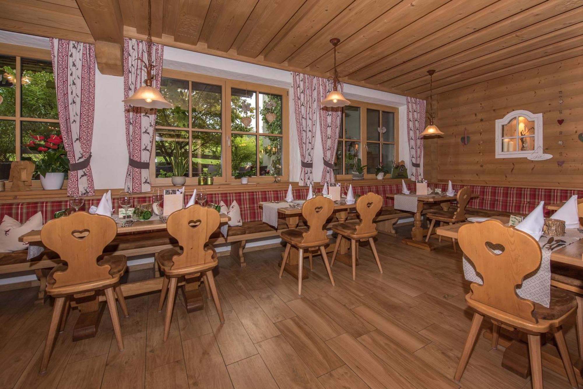 Gourmet-Hotel Grünwald Leogang Buitenkant foto
