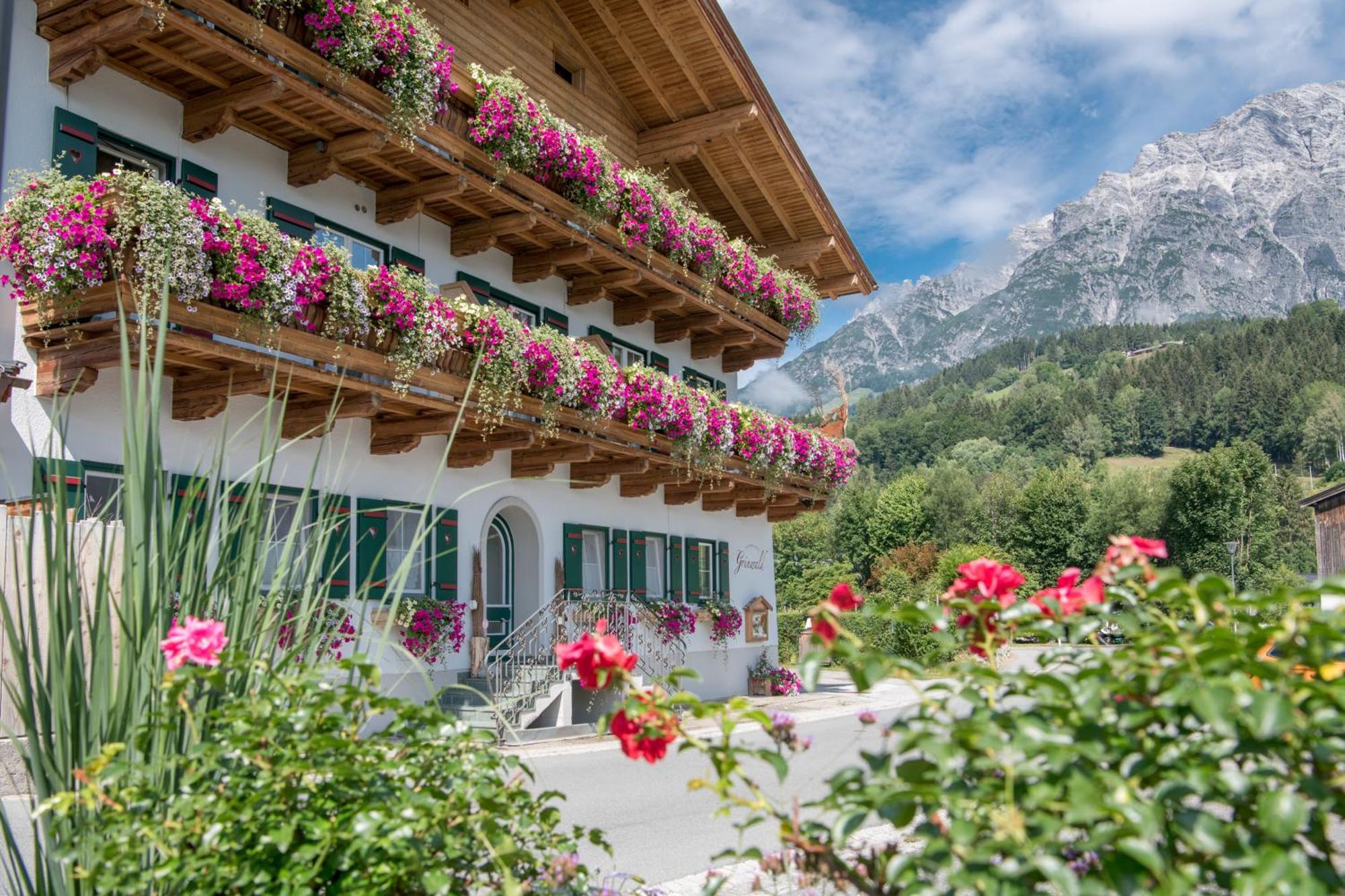Gourmet-Hotel Grünwald Leogang Buitenkant foto