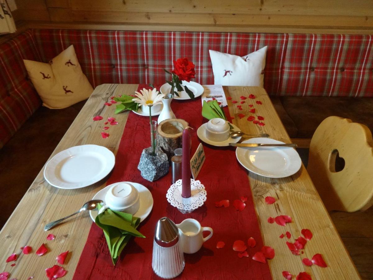Gourmet-Hotel Grünwald Leogang Buitenkant foto